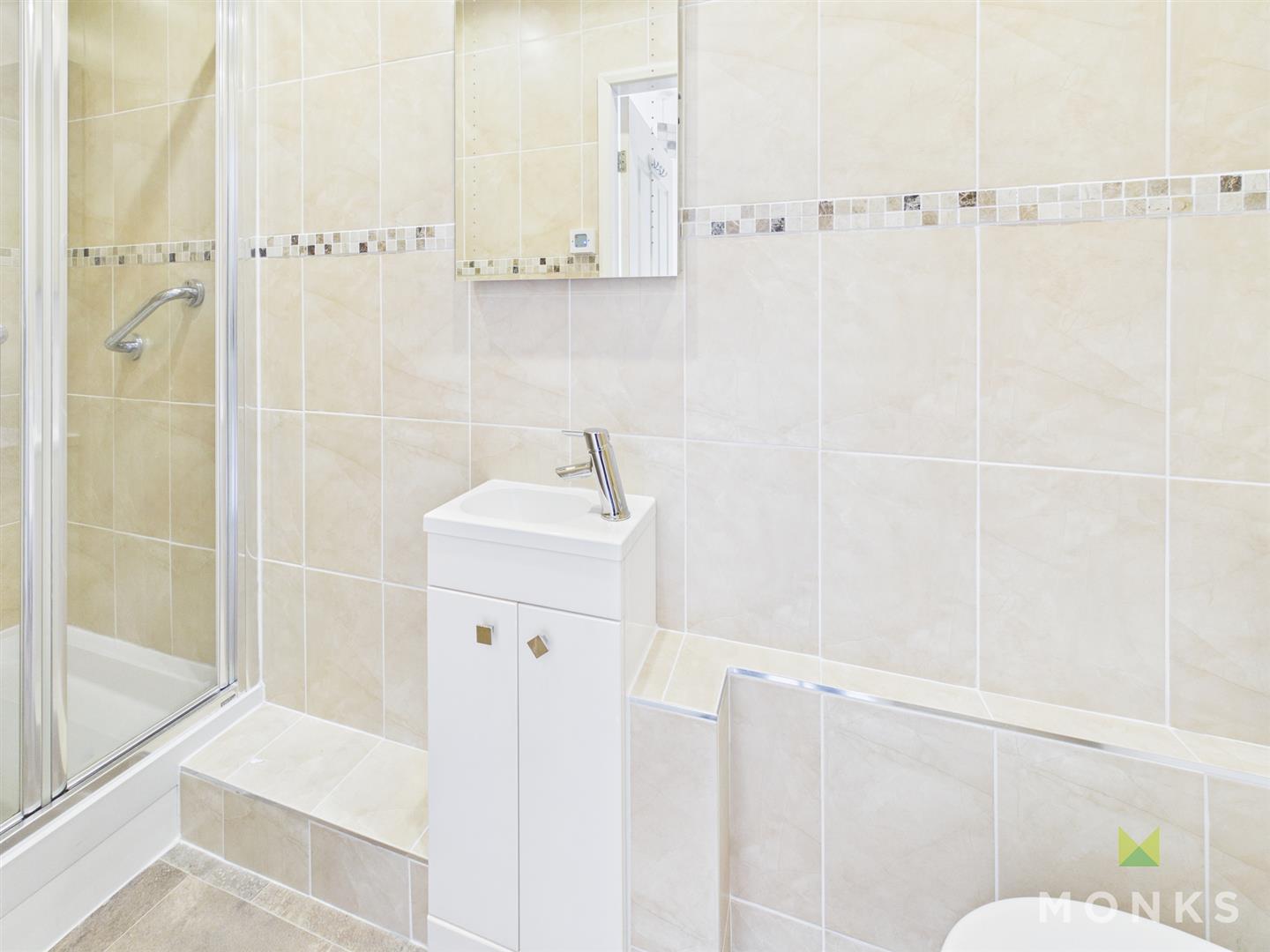 27 Cabin Lane, Oswestry, SY11 2LY For Sale